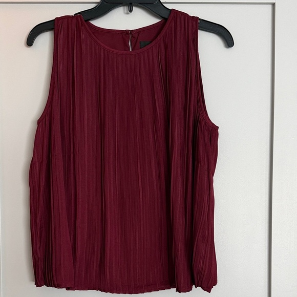 Banana Republic Tops - Banana Republic Deep Red Sleeveless Blouse